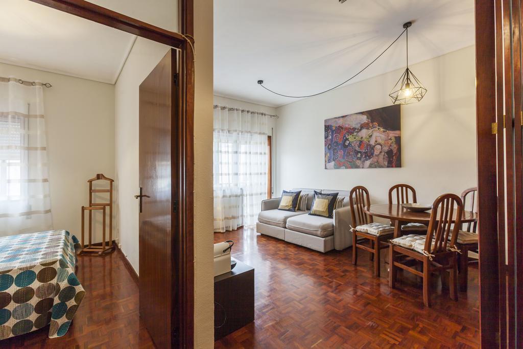 Apartment Camoes Deluxe Порту Экстерьер фото