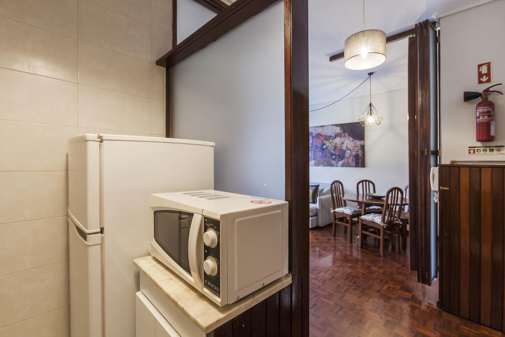 Apartment Camoes Deluxe Порту Экстерьер фото
